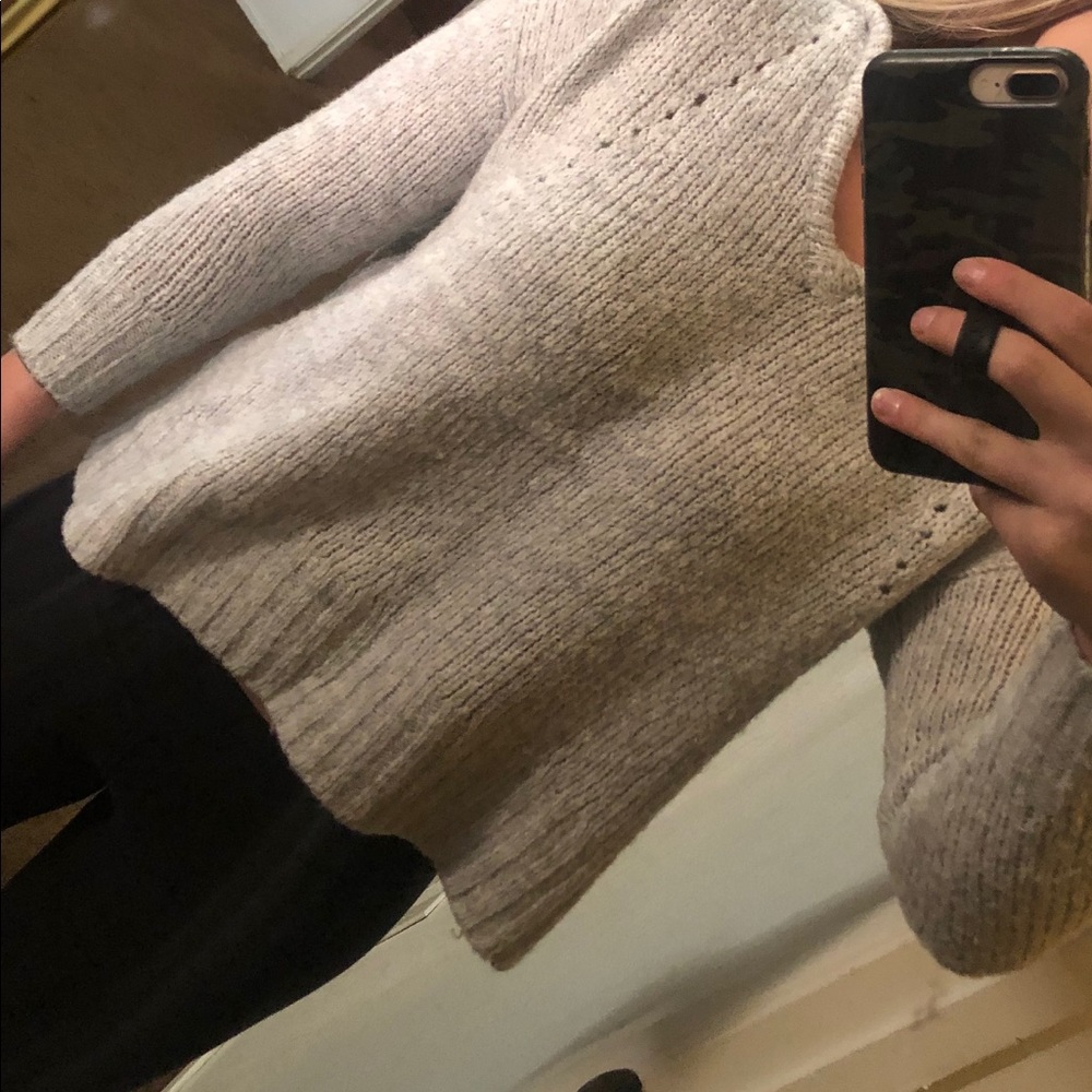 American eagle sweater